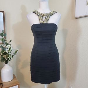 SHERRI HILL bandage formal cocktail dress with beading! Size 2.